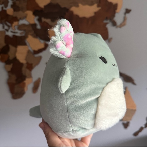 SQUISHMALLOWS “Chaseman” Axolotl 11” Sage Green Plush - Picture 2 of 8